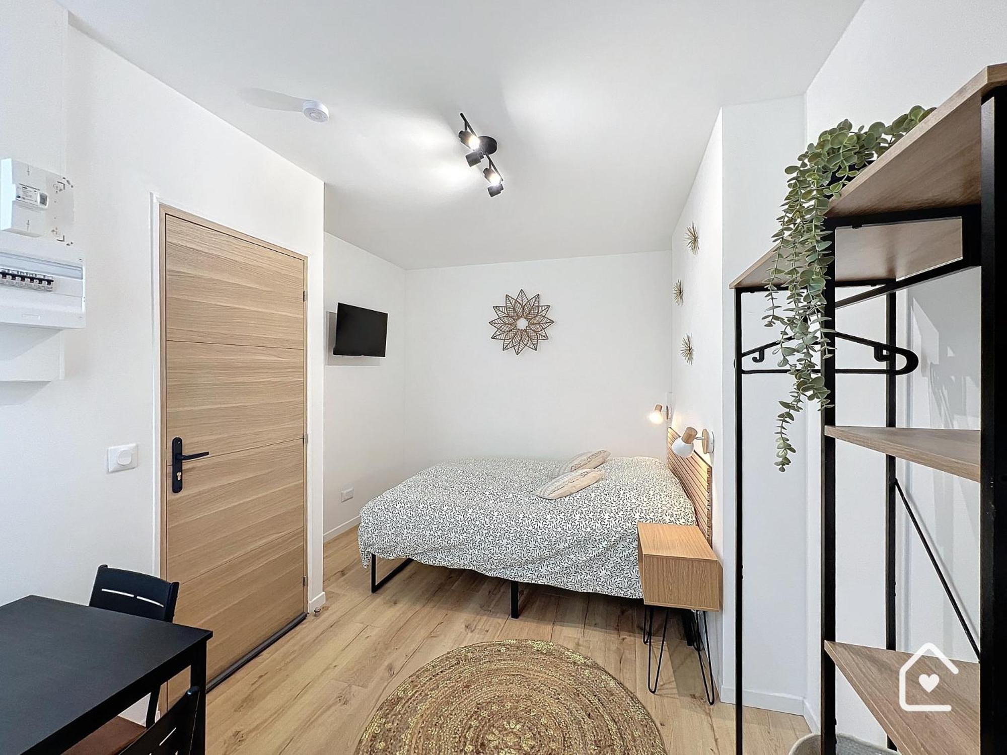 Studios - 1 Min Gare Chatellerault - Entree Autonome - 外观 照片