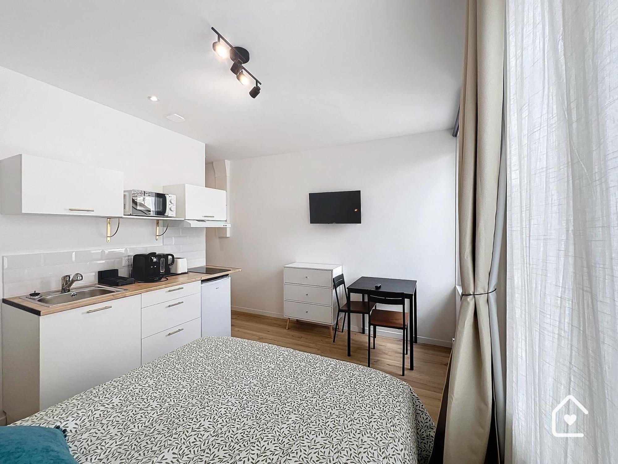 Studios - 1 Min Gare Chatellerault - Entree Autonome - 外观 照片